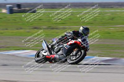 media/Feb-18-2024-Lets Ride (Sun) [[2a9a2d1337]]/B group/Turn Exit/